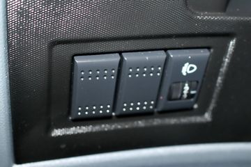 Ծ�� ��ԽC300 125���� 4X2 ��س�ͼƬ