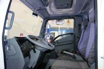 Ծ�� ��ԽC300 125���� 4X2 ��س�ͼƬ