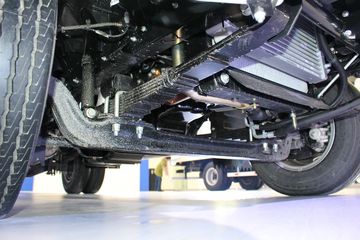 Ծ�� ��ԽC300 125���� 4X2 ��س�ͼƬ