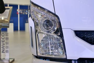Ծ�� ��ԽC300 125���� 4X2 ��س�ͼƬ
