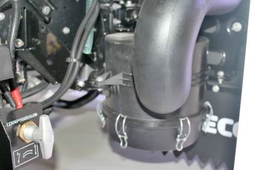 Ծ�� ��ԽC300 125���� 4X2 ��س�ͼƬ