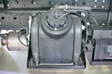 Ծ�� ��ԽC300 125���� 4X2 ��س�ͼƬ