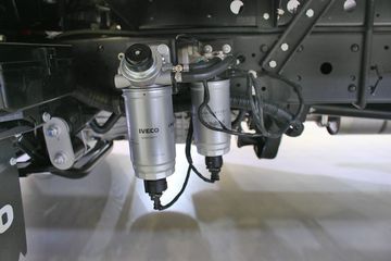 Ծ�� ��ԽC300 125���� 4X2 ��س�ͼƬ