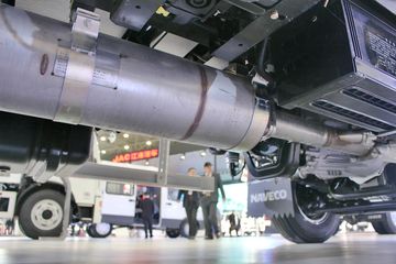 Ծ�� ��ԽC300 125���� 4X2 ��س�ͼƬ
