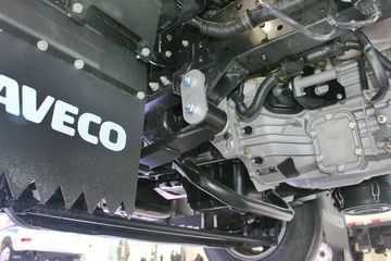Ծ�� ��ԽC300 125���� 4X2 ��س�ͼƬ