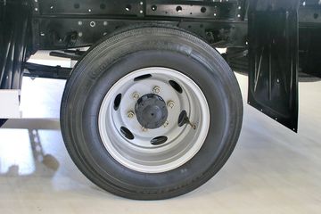 Ծ�� ��ԽC300 125���� 4X2 ��س�ͼƬ
