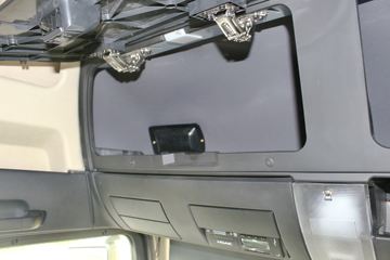 �й����� �ǵ¿�SITRAK C7H�ؿ� 440���� 4X2ǣ����(ȫ����)ͼƬ