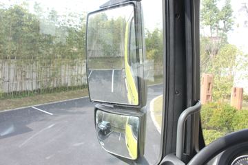 �й����� �ǵ¿�SITRAK C7H�ؿ� 440���� 4X2ǣ����(ȫ����)ͼƬ