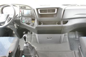 �й����� �ǵ¿�SITRAK C7H�ؿ� 440���� 4X2ǣ����(ȫ����)ͼƬ