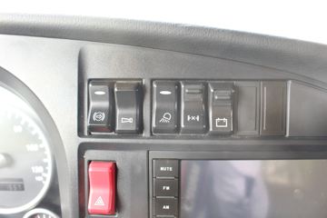 �й����� �ǵ¿�SITRAK C7H�ؿ� 440���� 4X2ǣ����(ȫ����)ͼƬ