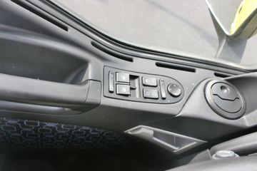 �й����� �ǵ¿�SITRAK C7H�ؿ� 440���� 4X2ǣ����(ȫ����)ͼƬ