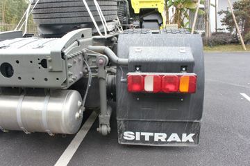 �й����� �ǵ¿�SITRAK C7H�ؿ� 440���� 4X2ǣ����(ȫ����)ͼƬ