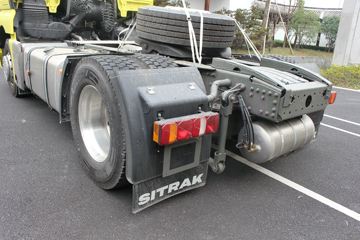 �й����� �ǵ¿�SITRAK C7H�ؿ� 440���� 4X2ǣ����(ȫ����)ͼƬ