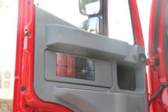 上汽红岩 杰狮C100重卡 畅途版 480马力 6X4牵引车(速比:4.875) 上汽红岩 杰狮C100重卡 畅途版 480马力 6X4牵引车(速比:4.875)