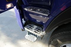 中国重汽 斯太尔M5G重卡 310马力 8X4载货车底盘(ZZ1313N466GD1)