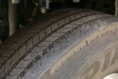 中国重汽 汕德卡SITRAK C7H重卡 540马力 6X2R牵引车(ZZ4256V323HD1)(后提升)