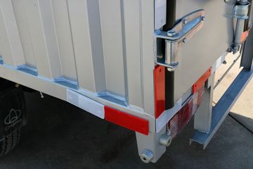 ������Խ �±�MINI 1.2L 88���� 2.585�׵�����ʽ΢��(SC5031XXYGDD52)ͼƬ