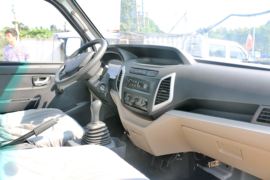 新豹&nbsp;载货车驾驶室                                               图片