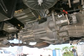 新豹&nbsp;载货车底盘                                                图片