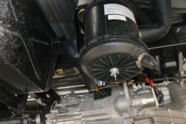 新豹&nbsp;载货车底盘                                                图片