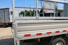 新豹&nbsp;载货车上装                                                图片