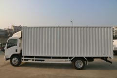庆铃 五十铃700P系列中卡 189马力 7米厢式载货车(QL11019PARY)