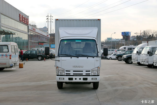 庆铃 五十铃100P 98马力 3.8米排半厢式轻卡(QL5040XXY3HHRJ)