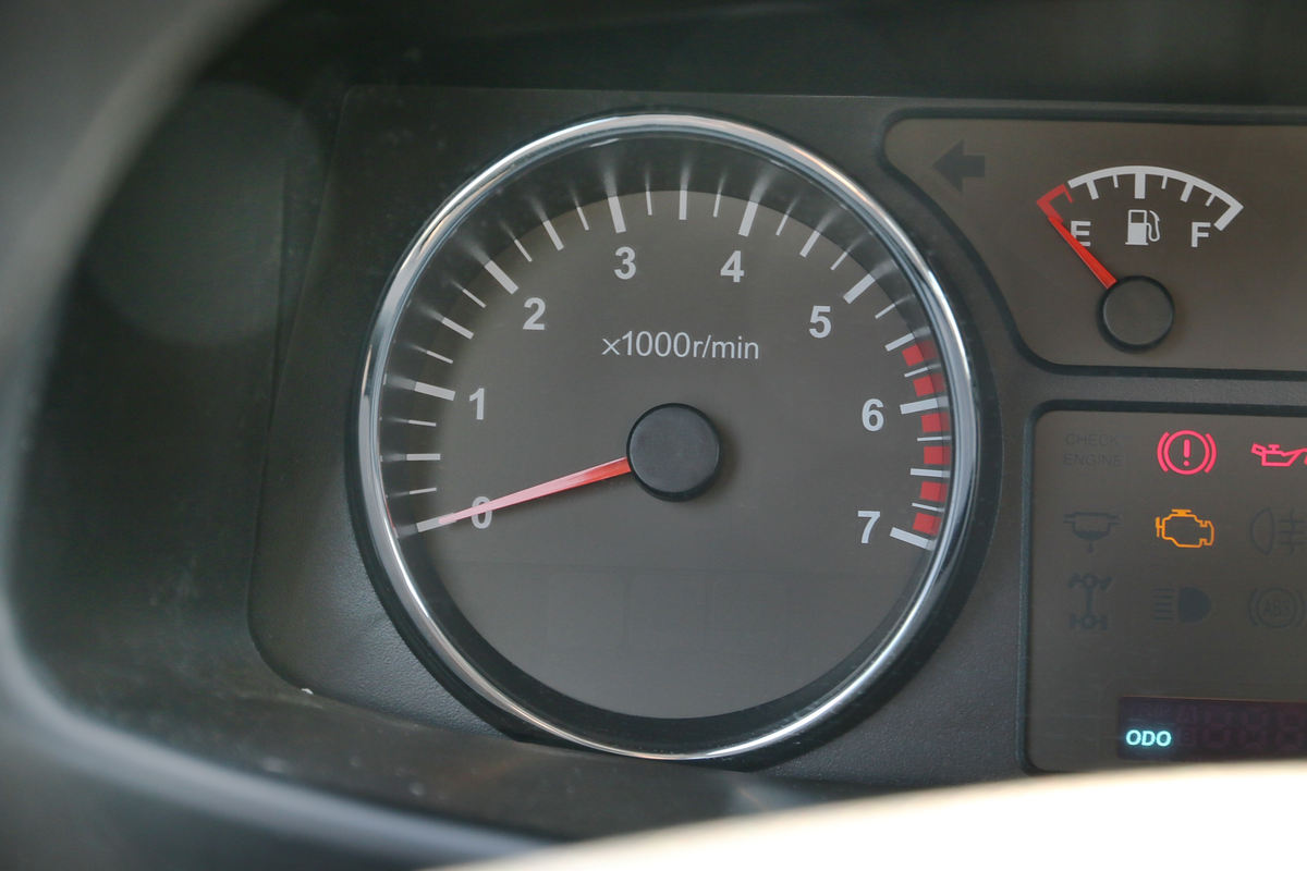  ʮTF  2.6L  ˫Ƥʻ                                               
