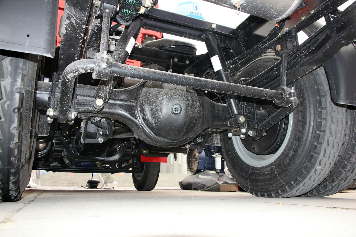 ؿ L3000 չ 245 4X2ǣ(SX4128MK331)                                                