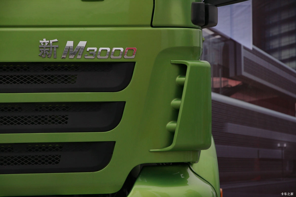 ؿ M3000 336 6X4 /LNG 5.6(SX3256MR384H)                                                