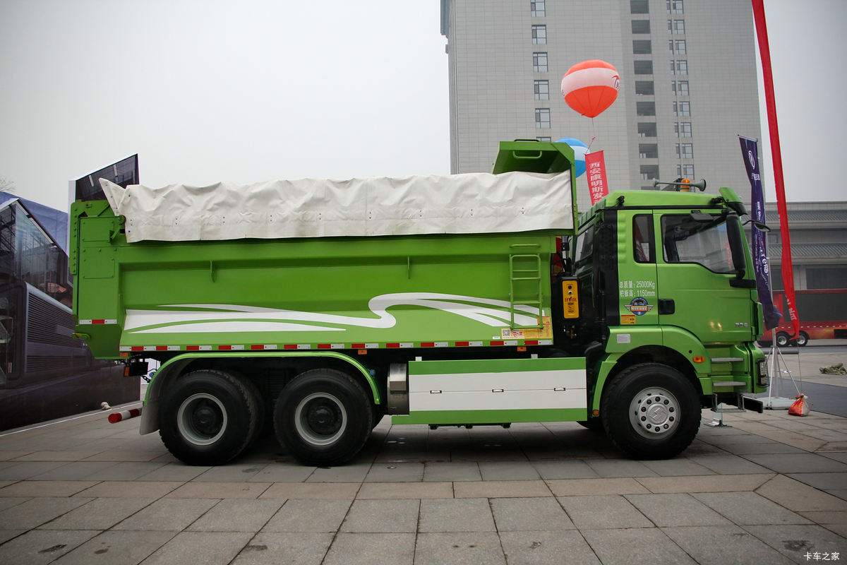 ؿ M3000 336 6X4 /LNG 5.6(SX3256MR384H)                                                