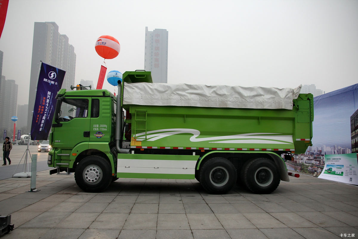 ؿ M3000 336 6X4 /LNG 5.6(SX3256MR384H)                                                