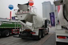 陕汽重卡 德龙新M3000 245马力 6X4 混凝土搅拌车(SX5256GJBMK324)