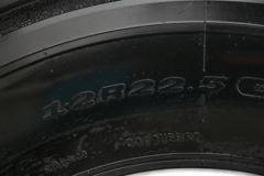 陕汽康明斯 德龙X3000 轻量化版 420马力 4X2牵引车(SX41884V361C)