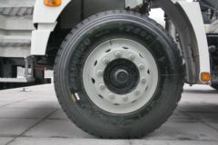 陕汽重卡 德龙新M3000 245马力 6X4 混凝土搅拌车(SX5256GJBMK324)