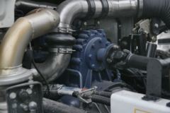 陕汽重卡 德龙新M3000 245马力 6X4 混凝土搅拌车(SX5256GJBMK324)