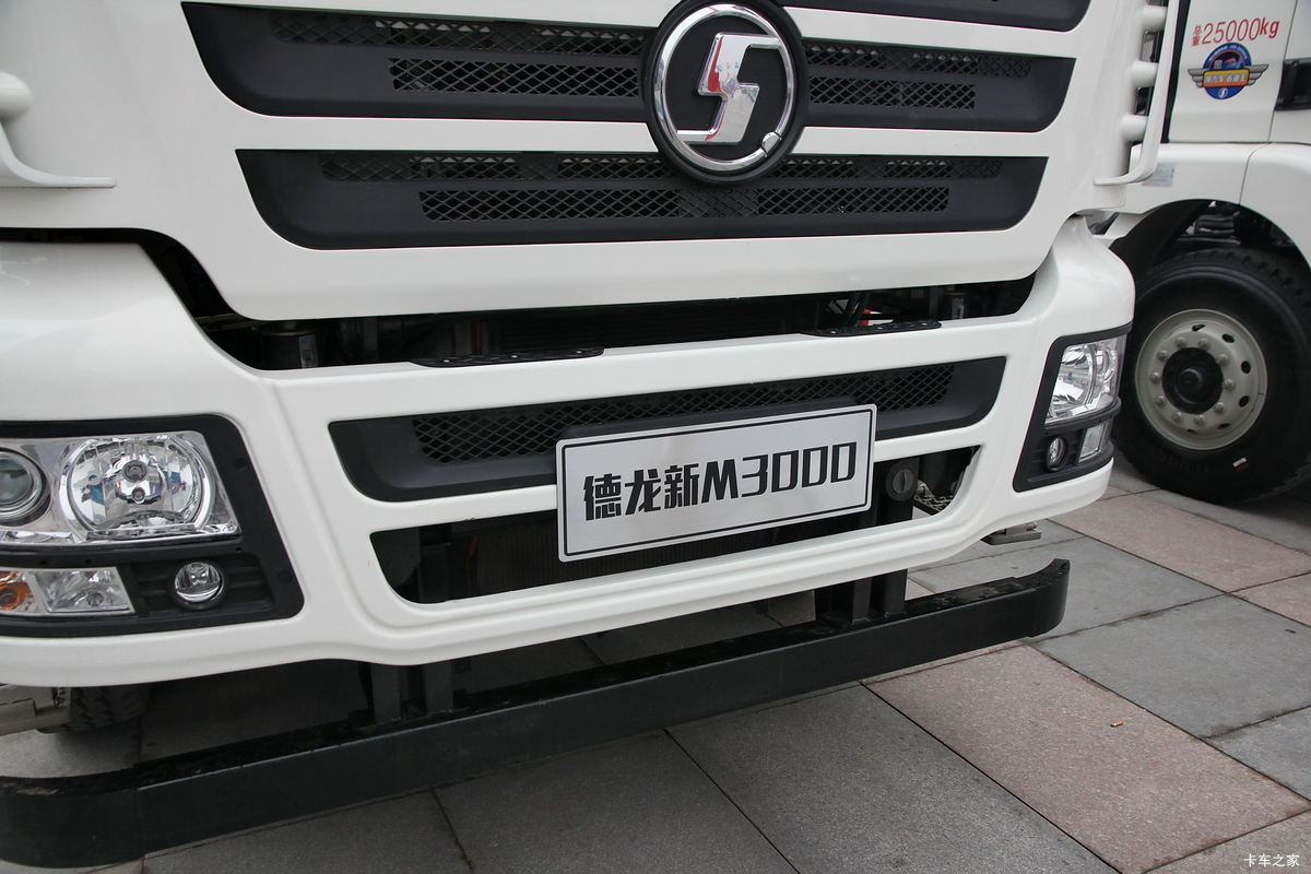 �����ؿ� ������M3000 336���� 8X4 ���������賵(SX5316GJBMK306)���                                                