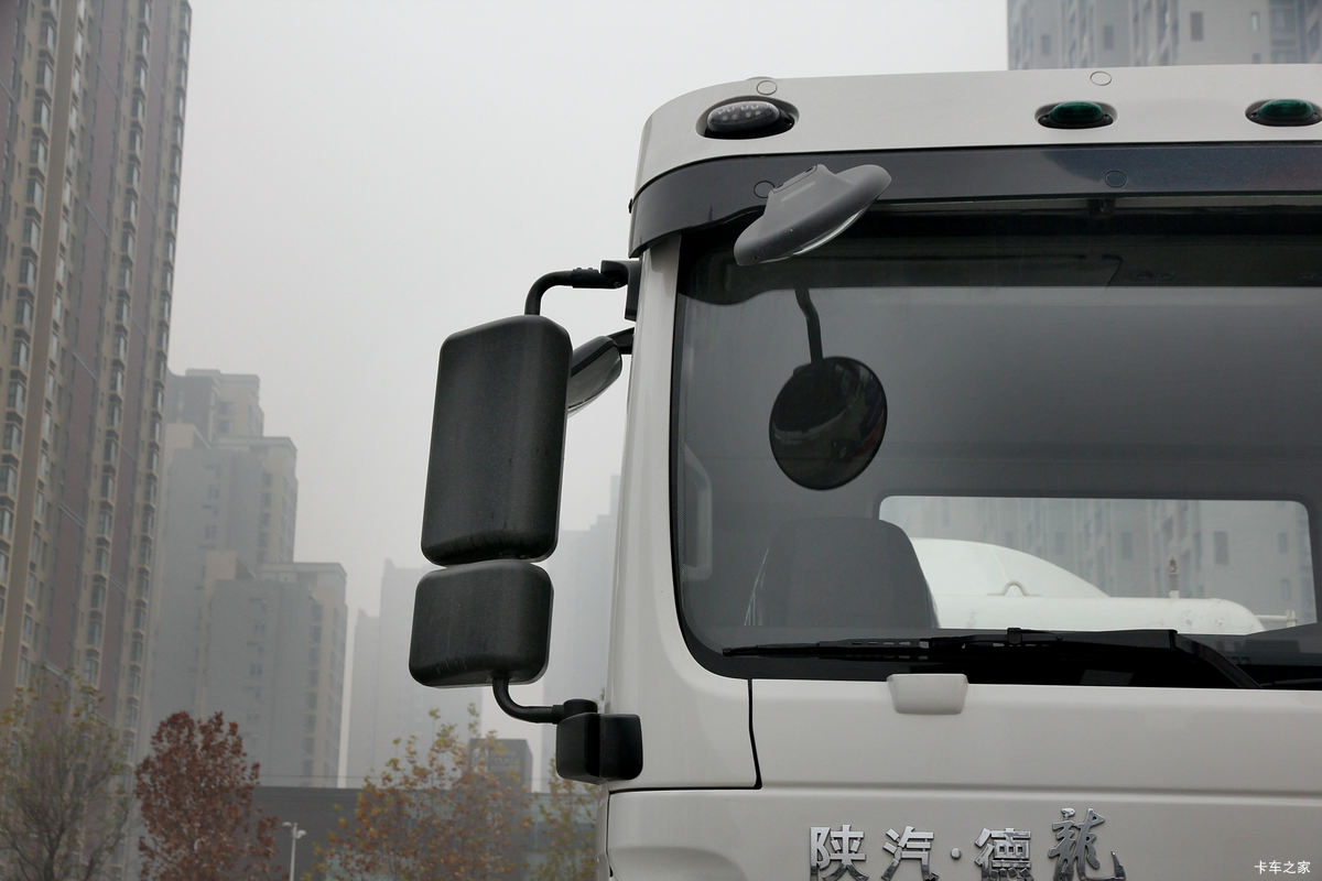 �����ؿ� ������M3000 336���� 8X4 ���������賵(SX5316GJBMK306)���                                                