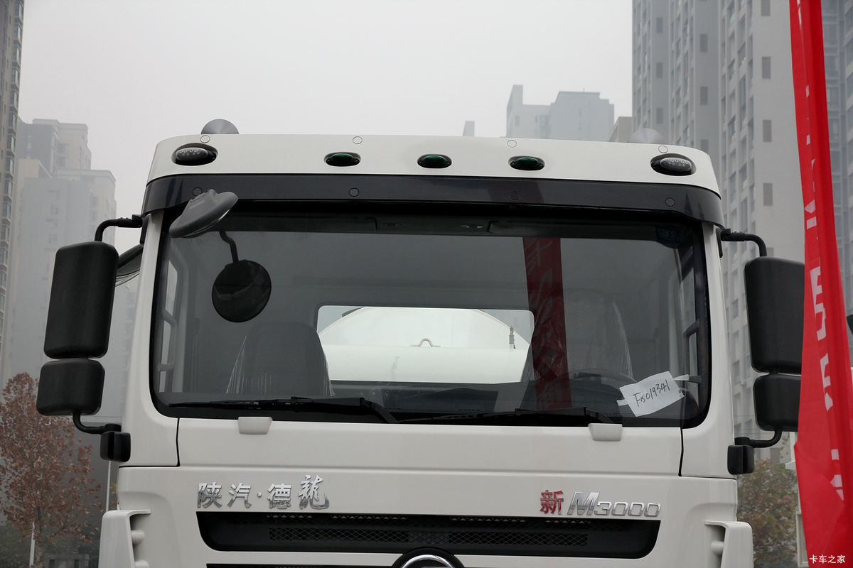 �����ؿ� ������M3000 336���� 8X4 ���������賵(SX5316GJBMK306)���                                                