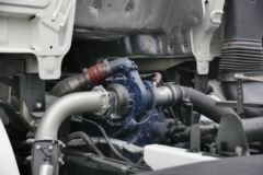 陕汽重卡 德龙新M3000 336马力 8X4 混凝土搅拌车(SX5316GJBMK306)