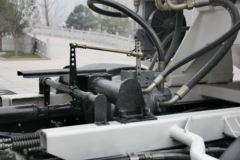 陕汽重卡 德龙新M3000 336马力 8X4 混凝土搅拌车(SX5316GJBMK306)