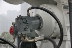 陕汽重卡 德龙新M3000 336马力 8X4 混凝土搅拌车(SX5316GJBMK306)
