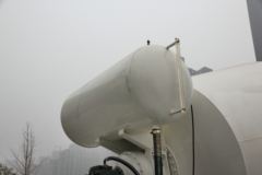陕汽重卡 德龙新M3000 336马力 8X4 混凝土搅拌车(SX5316GJBMK306)