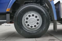 陕汽重卡 德龙X3000 超强版 550马力 6X4牵引车(SX42584Y324)