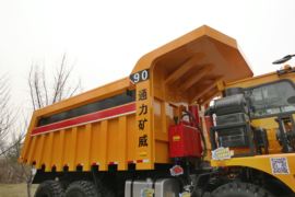 陕汽通力 通力牌 非公路矿用自卸车上装                                                图片