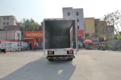 中国重汽HOWO 统帅 129马力 4.2米单排厢式轻卡(ZZ5047XXYF341BD1Y45)