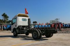 东风 凯普特N280 116马力 3308轴距单排轻卡底盘(EQ1040SJ9BDD)