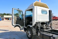 东风 凯普特N280 116马力 3308轴距单排轻卡底盘(EQ1040SJ9BDD)