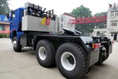 陕汽康明斯 德龙F3000 600马力 6X6 大件牵引车(SX4300)