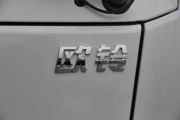 �ƿ�ŷ�� T1ϵ�� 82���� 4X2 4.15�׵��������ῨͼƬ